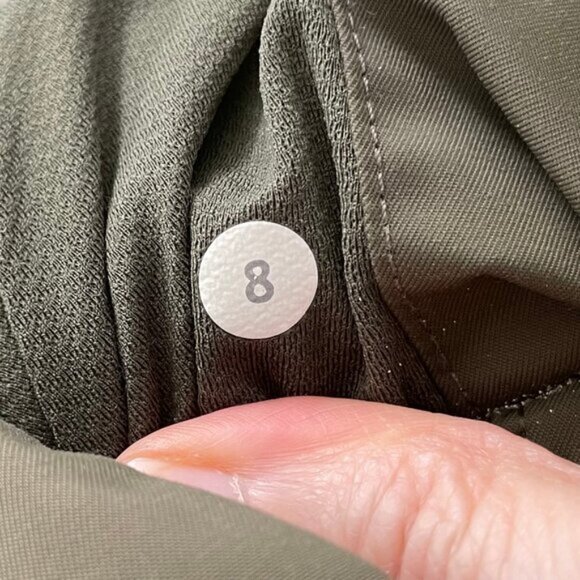 Lululemon Fo Drizzle Fatigue Green Jacket Sz 8 - Picture 12 of 13